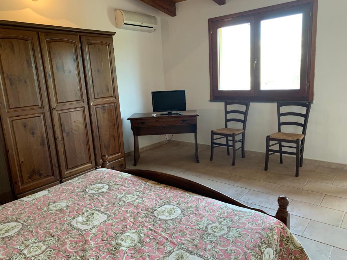 Agriturismo Terra Noas Villaurbana Exteriér fotografie